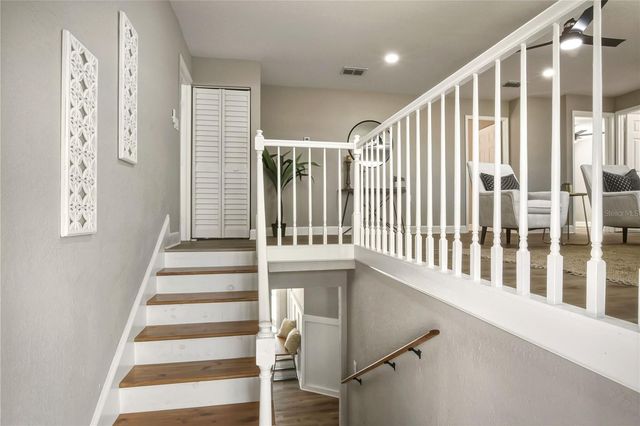 400 PATICA ROAD NE, St Petersburg, FL 33702