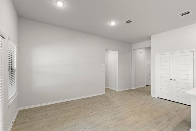 116 Coyote Circle, Terrell, TX 75160