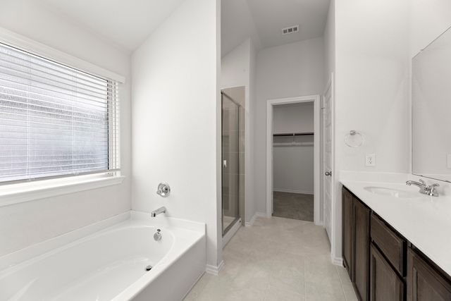 116 Coyote Circle, Terrell, TX 75160