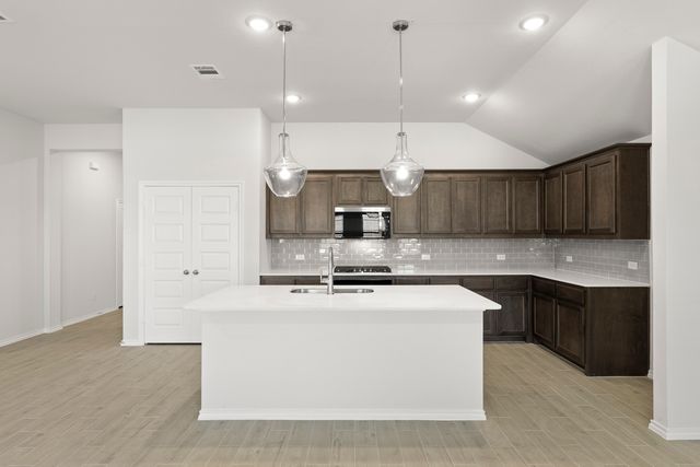 116 Coyote Circle, Terrell, TX 75160