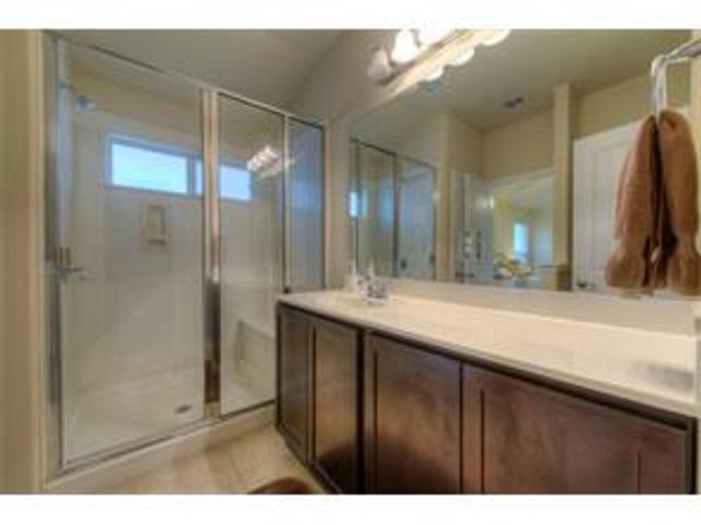 932 Lost Pines LN, Cedar Park, TX 78613