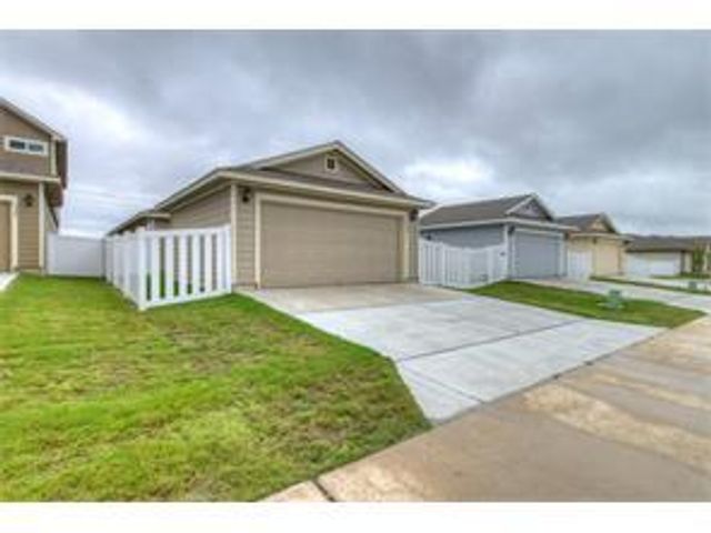932 Lost Pines LN, Cedar Park, TX 78613