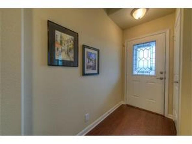 932 Lost Pines LN, Cedar Park, TX 78613