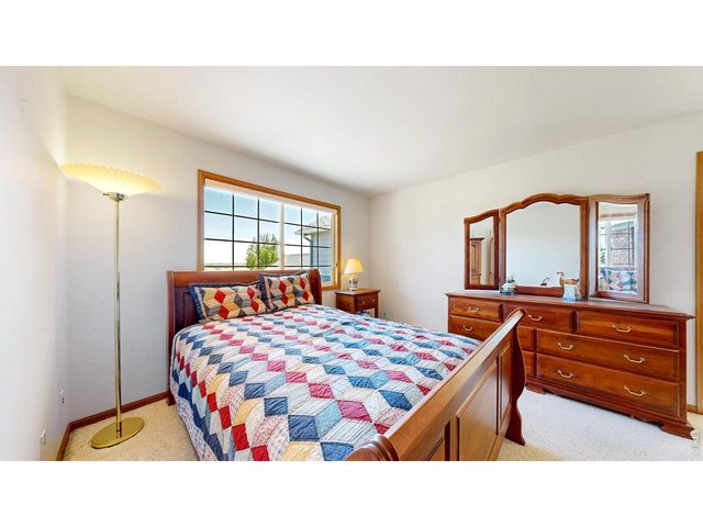 11727 Crystal View Ln, Longmont, CO 80504