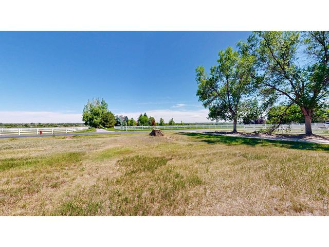 11727 Crystal View Ln, Longmont, CO 80504