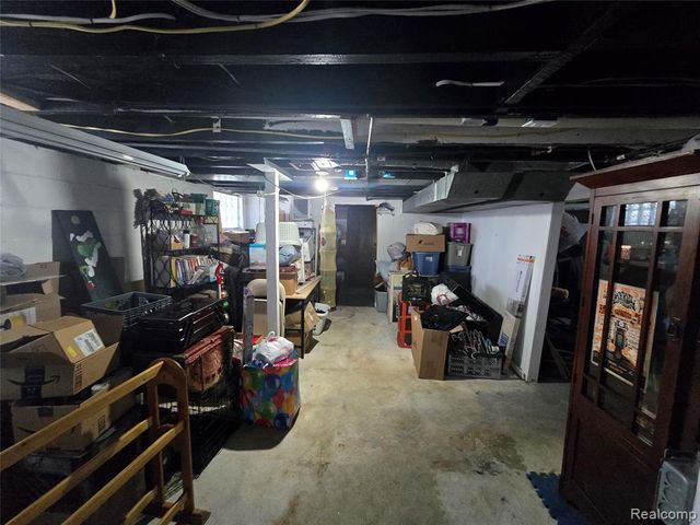 28453 Church Street, Flat Rock, MI 48134