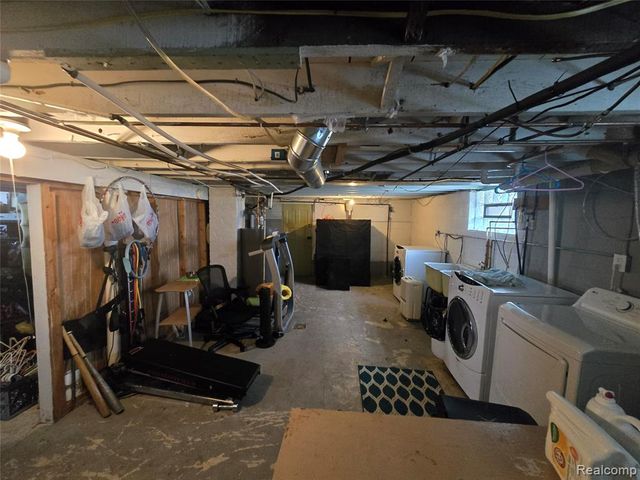 28453 Church Street, Flat Rock, MI 48134