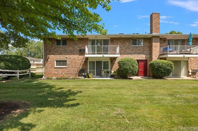 15048 Fairfield Street, Livonia, MI 48154