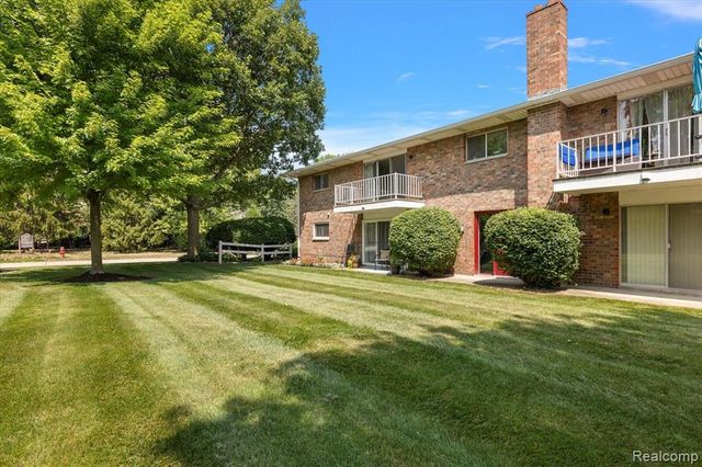 15048 Fairfield Street, Livonia, MI 48154