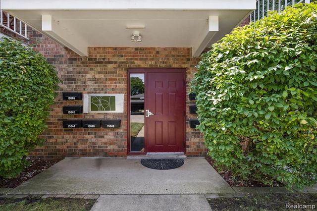15048 Fairfield Street, Livonia, MI 48154