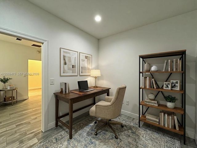 2363 NE 20 Th Avenue, Naples, FL 34120