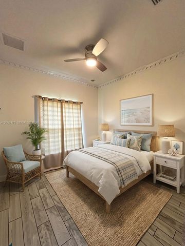2363 NE 20 Th Avenue, Naples, FL 34120