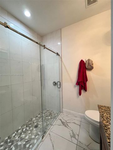 2363 NE 20 Th Avenue, Naples, FL 34120