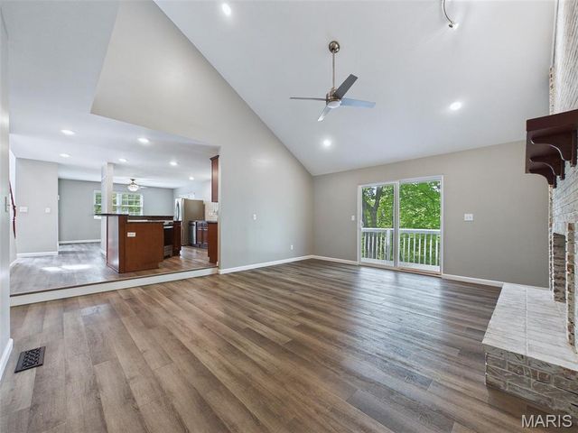2130 Stone Gate Drive, Dupo, IL 62239