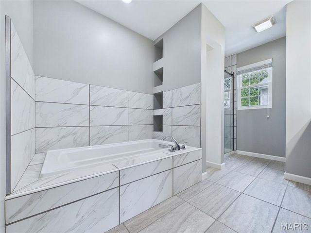 2130 Stone Gate Drive, Dupo, IL 62239
