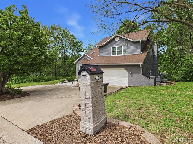 2130 Stone Gate Drive, Dupo, IL 62239