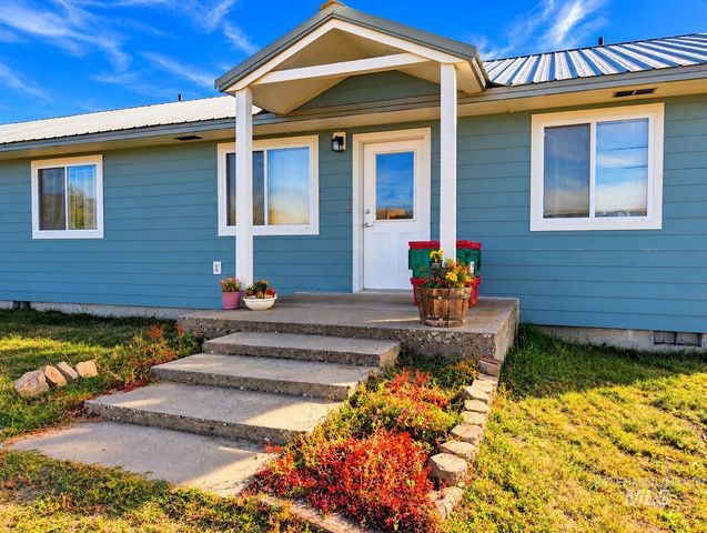 2289 Orchard Rd, Council, ID 83612 property photo