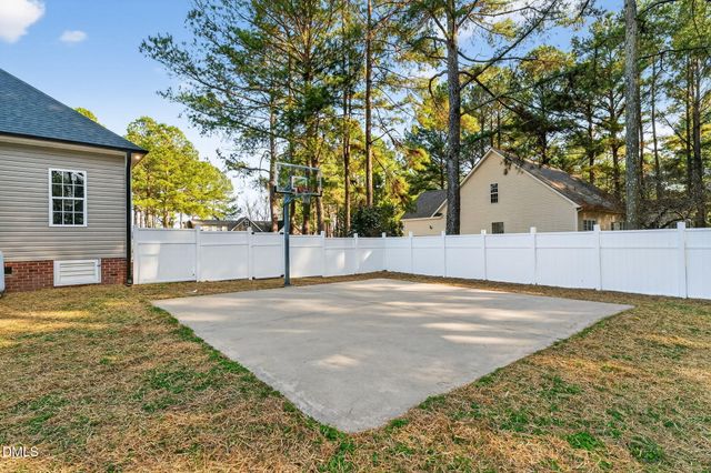 201 Eagle Crest Lane, Princeton, NC 27569