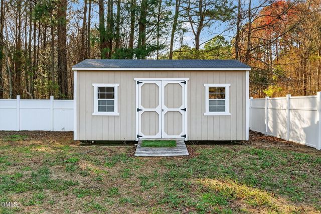 201 Eagle Crest Lane, Princeton, NC 27569