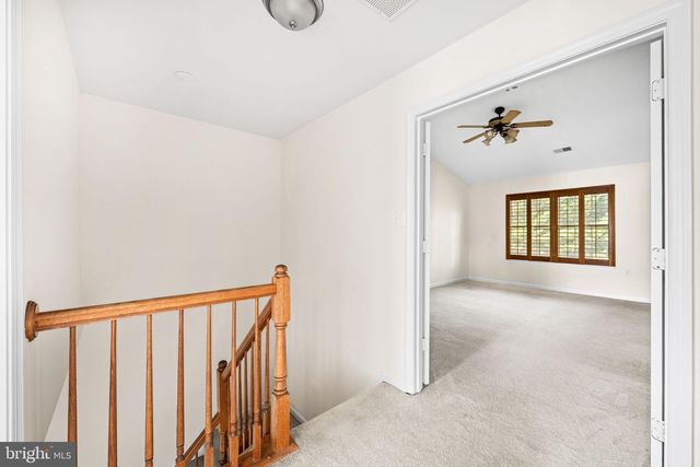 2902 JESSICA CT, Vienna, VA 22181