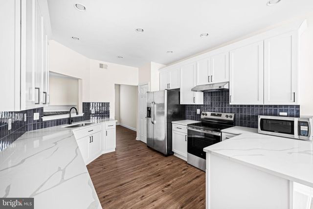 2902 JESSICA CT, Vienna, VA 22181