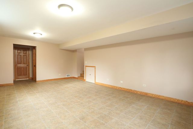 336 N Dalewood Avenue, Wood Dale, IL 60191