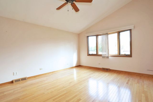 336 N Dalewood Avenue, Wood Dale, IL 60191