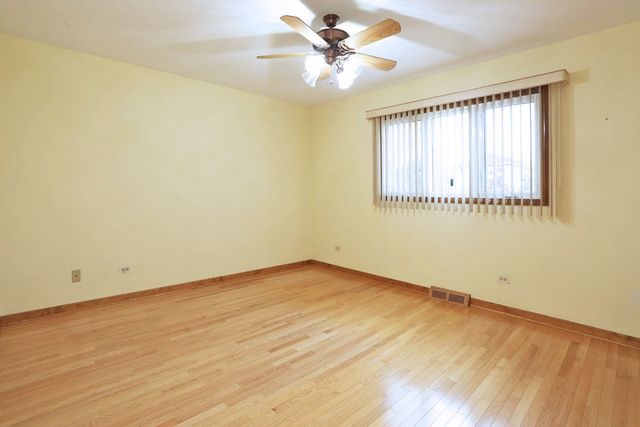 336 N Dalewood Avenue, Wood Dale, IL 60191