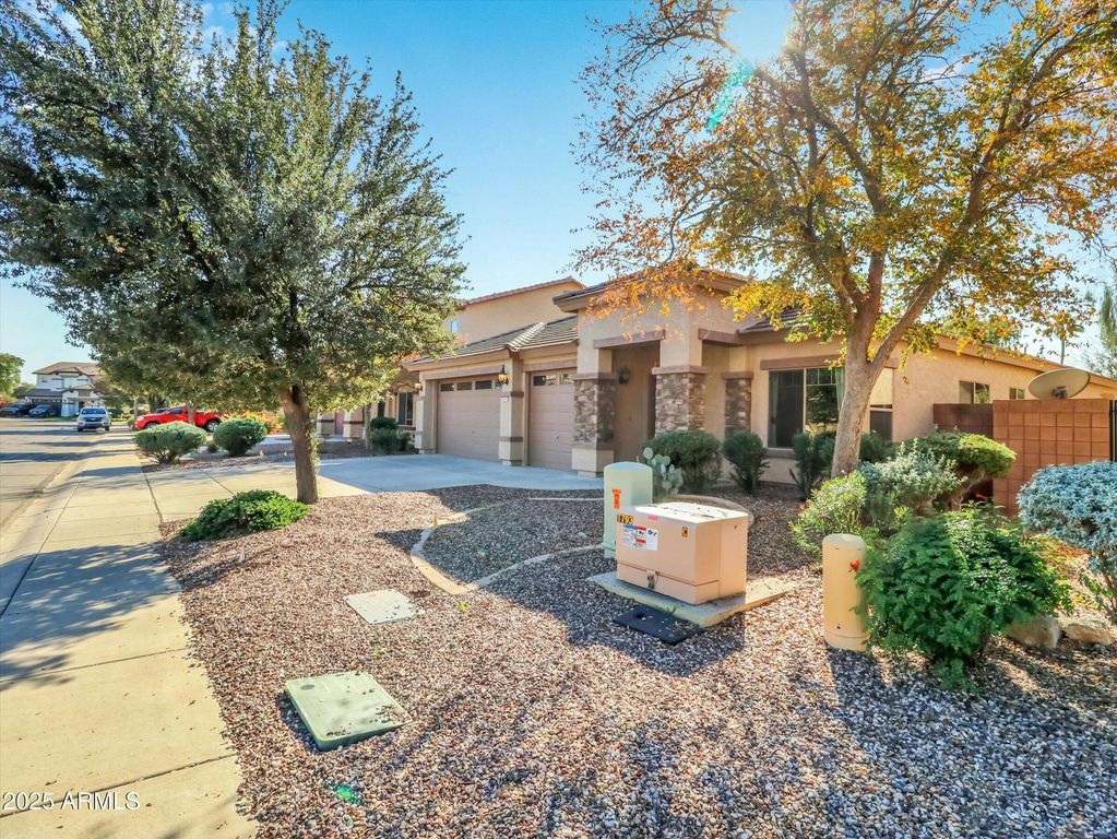 43917 W Stonecreek Road, Maricopa, AZ 85139