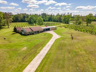 2360 County Road 2071, Hull, TX 77564