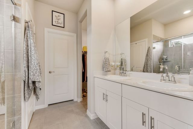 972 Tulip Trail, Lavon, TX 75166