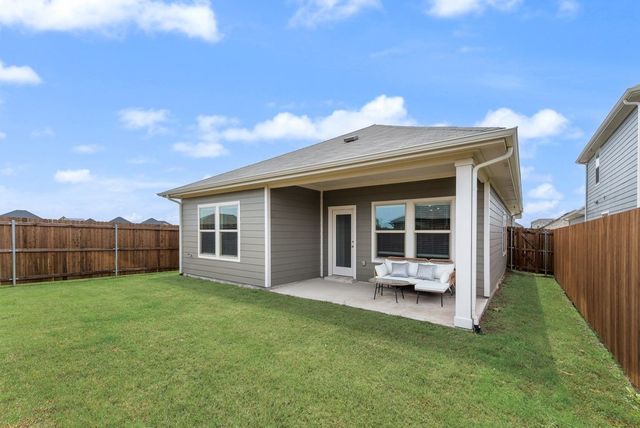 972 Tulip Trail, Lavon, TX 75166