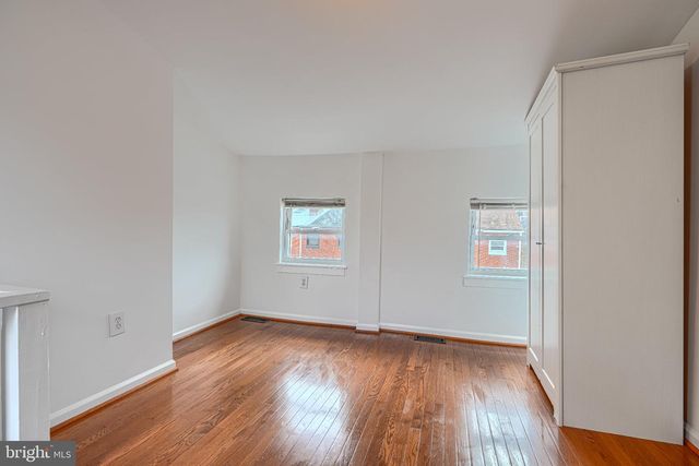 16 W CROSS ST, Baltimore, MD 21230