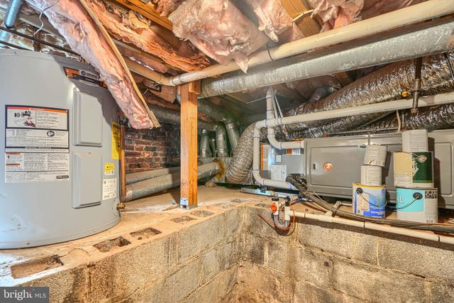 16 W CROSS ST, Baltimore, MD 21230