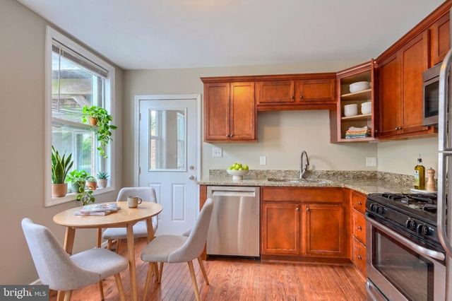 16 W CROSS ST, Baltimore, MD 21230