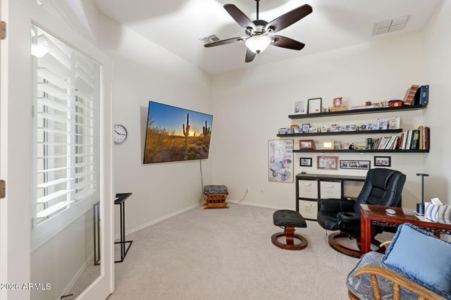 41812 N IRON HORSE Court, Anthem, AZ 85086