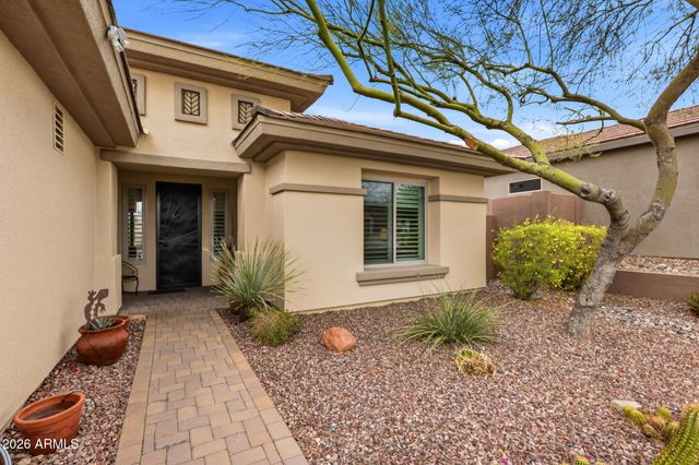 41812 N IRON HORSE Court, Anthem, AZ 85086