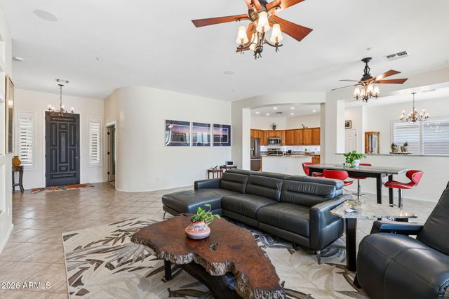 41812 N IRON HORSE Court, Anthem, AZ 85086