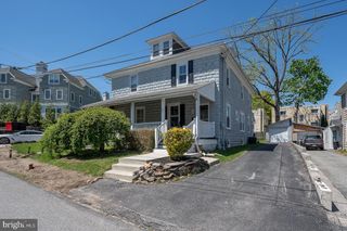 104 OWENS LN, Wayne, PA 19087