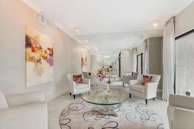 6895 Willow Wood Drive 1083, Boca Raton, FL 33434