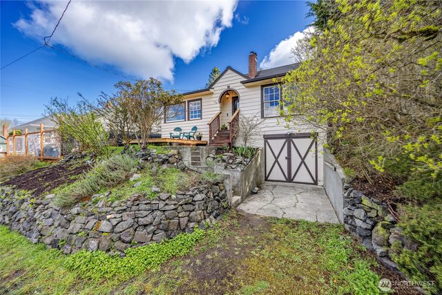 624 Scott Street, Port Townsend, WA 98368