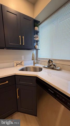 2054 GENERALS WAY, Dover, DE 19901
