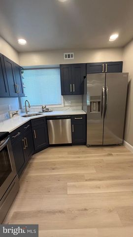 2054 GENERALS WAY, Dover, DE 19901