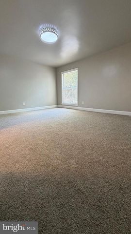 2054 GENERALS WAY, Dover, DE 19901