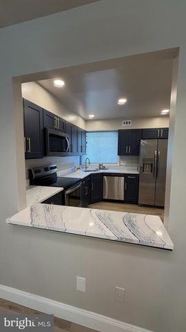 2054 GENERALS WAY, Dover, DE 19901