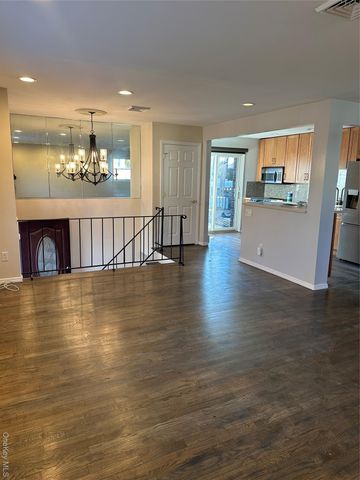 1362 Hummel Avenue, Holbrook, NY 11741