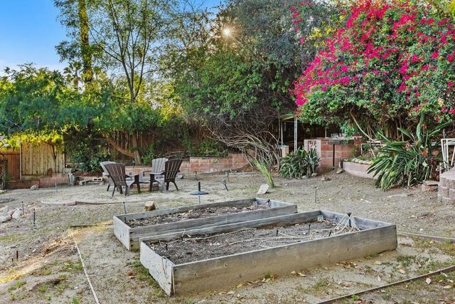 320 Beaumont Dr., Vista, CA 92084