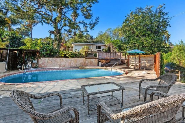 320 Beaumont Dr., Vista, CA 92084