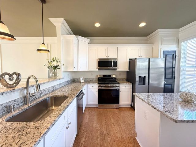 5756 Pine Oak Drive, Peachtree Corners, GA 30092