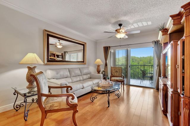 3317 Tuscany Way, Boynton Beach, FL 33435